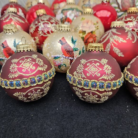 Vintage‎ 34 Pc Glass Christmas Ornaments Embellished Santa Cardinal Krebs O'well - Picture 8 of 15